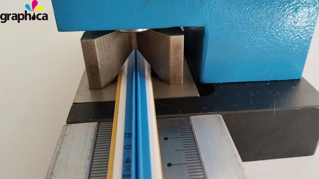 YQ-50N 다이 커팅 머신 크레이싱 매트릭스 커터와 정밀하고 부드러운 절단을 경험