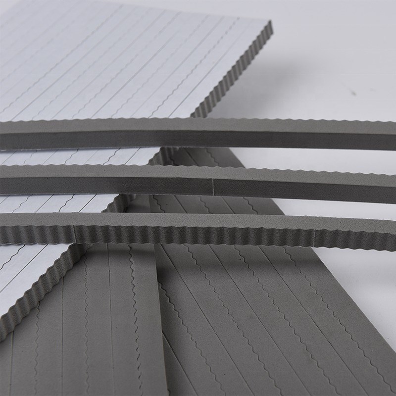 보통 회색 배출 고무 잎 톱니 곰팡이 도어 만드는 40-45도 셰어 C