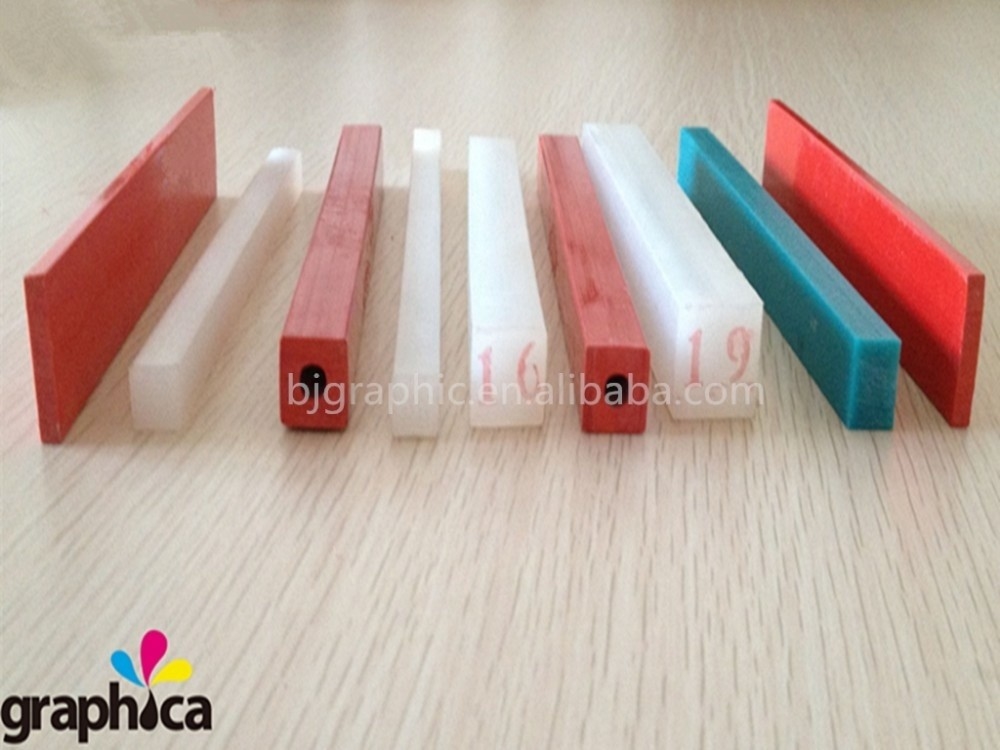 정밀 절단 기계 빨간색 PVC/PE 극지 절단 스틱 인 그래픽 베이징 2021